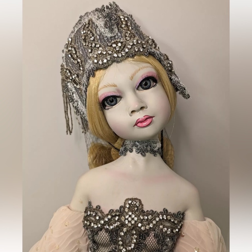 Gregg Ortiz Pink Ice Doll 180/400